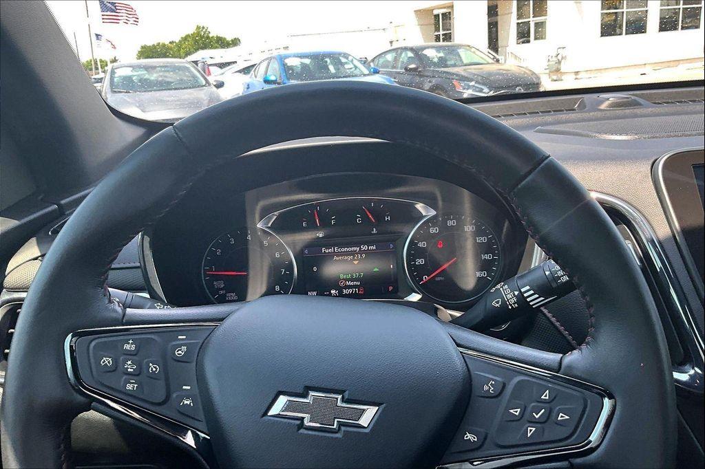 used 2022 Chevrolet Equinox car, priced at $22,922