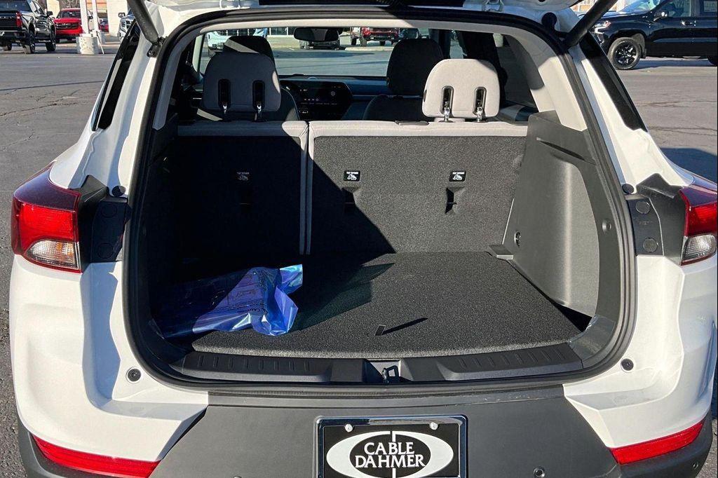 new 2026 Chevrolet TrailBlazer car, priced at $29,555