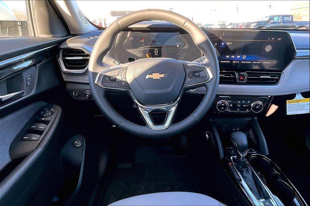 new 2026 Chevrolet TrailBlazer car, priced at $29,555