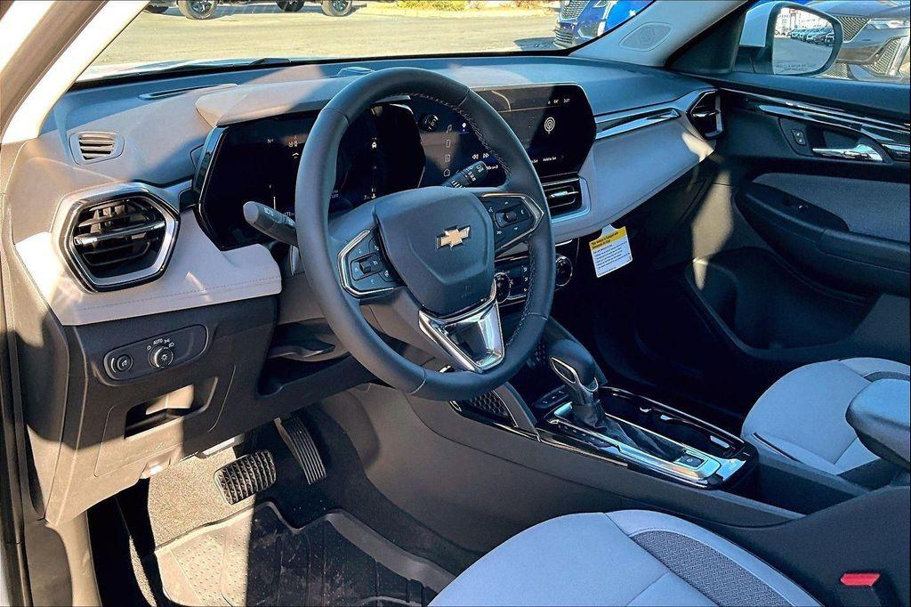 new 2026 Chevrolet TrailBlazer car, priced at $29,555