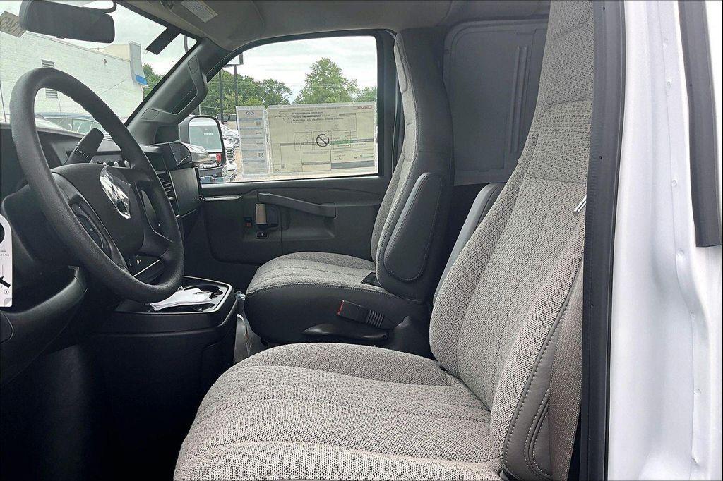 new 2026 GMC Savana 2500 car, priced at $48,355
