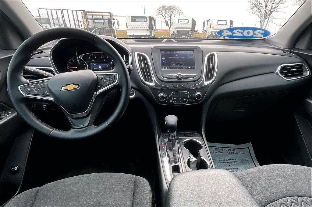used 2024 Chevrolet Equinox car, priced at $20,916