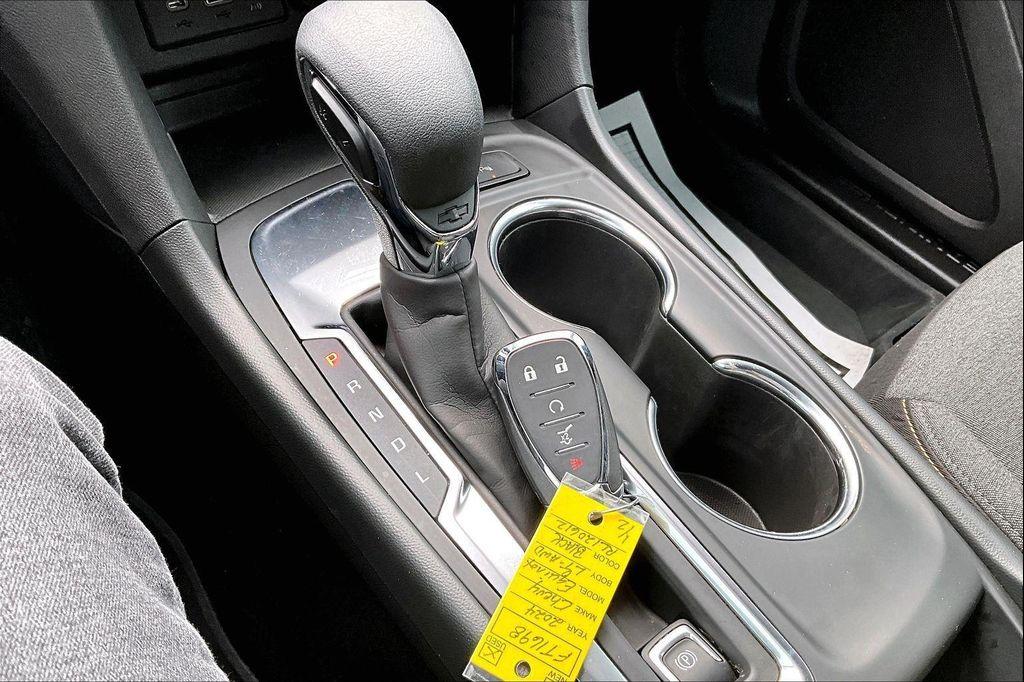 used 2024 Chevrolet Equinox car, priced at $20,916