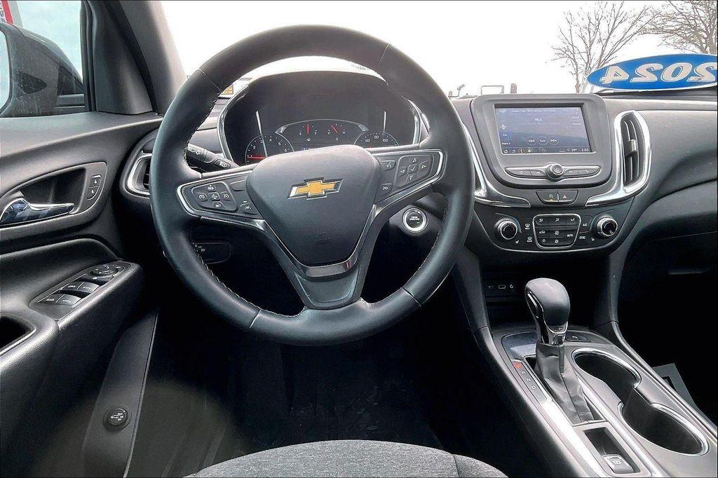 used 2024 Chevrolet Equinox car, priced at $20,916