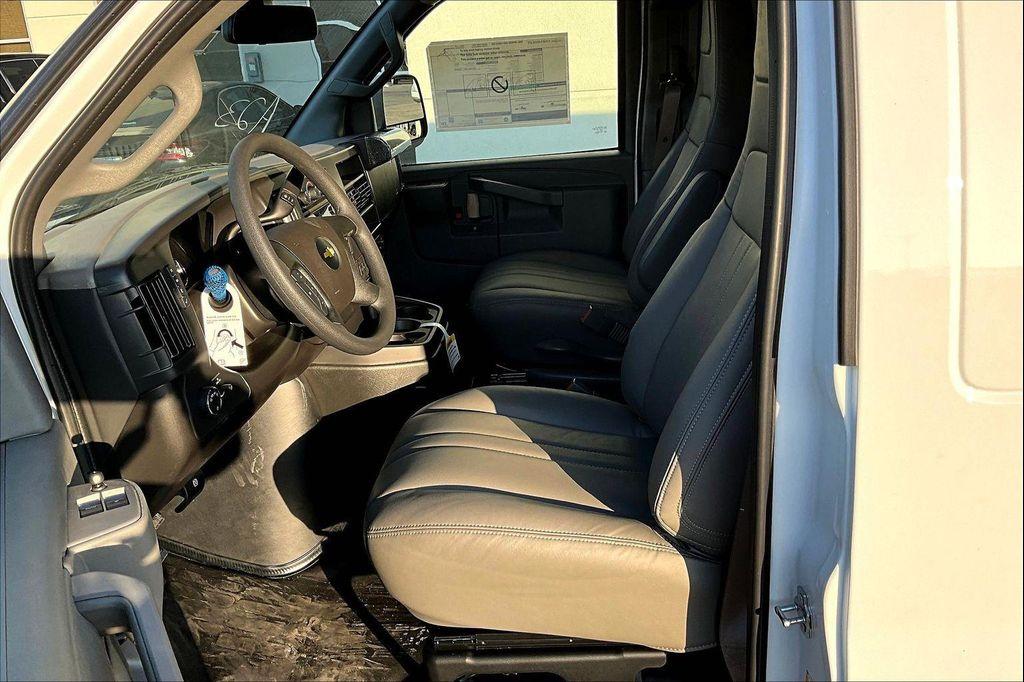 new 2025 Chevrolet Express 2500 car, priced at $37,720