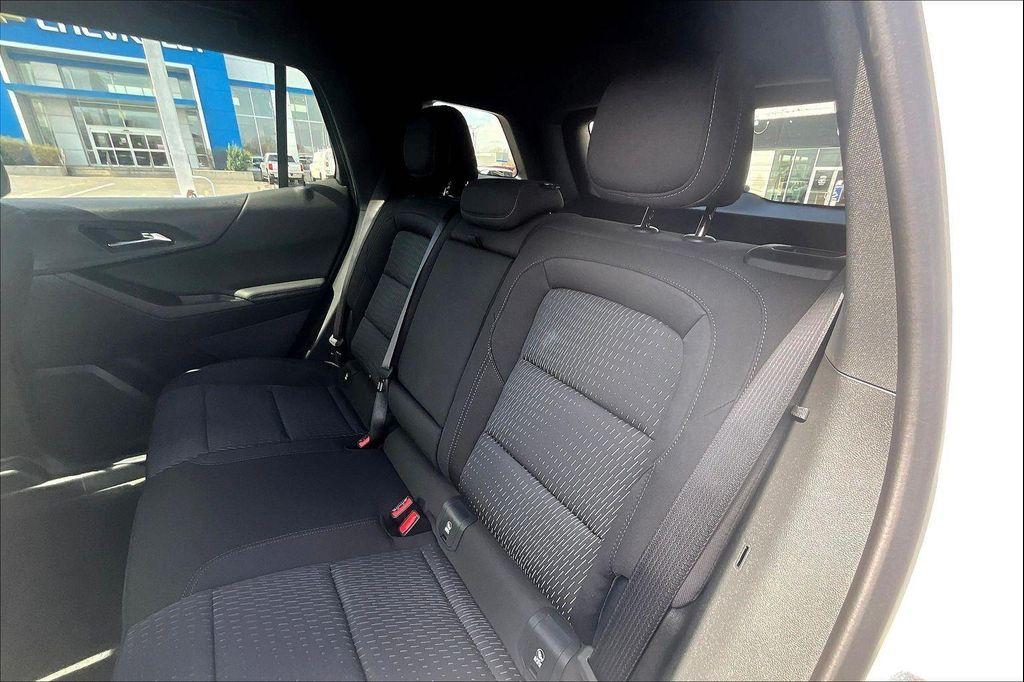 new 2026 Chevrolet Equinox car, priced at $30,795