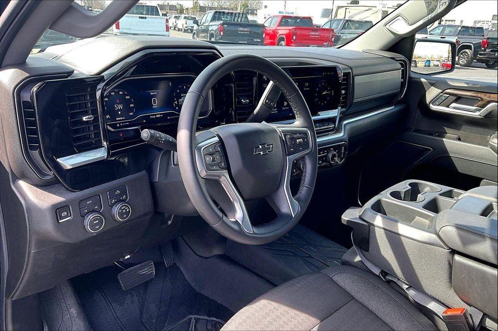 used 2024 Chevrolet Silverado 1500 car, priced at $41,194