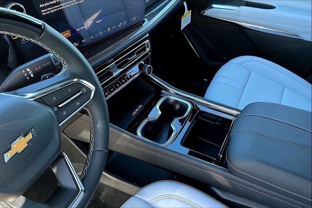 new 2026 Chevrolet Traverse car, priced at $54,990