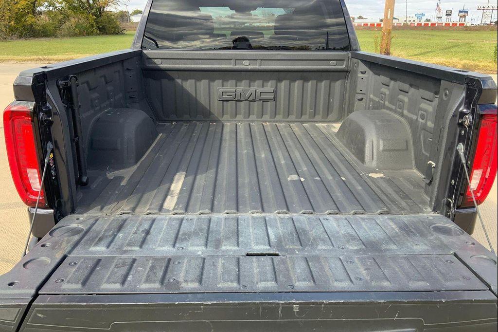 used 2023 GMC Sierra 1500 car, priced at $42,137