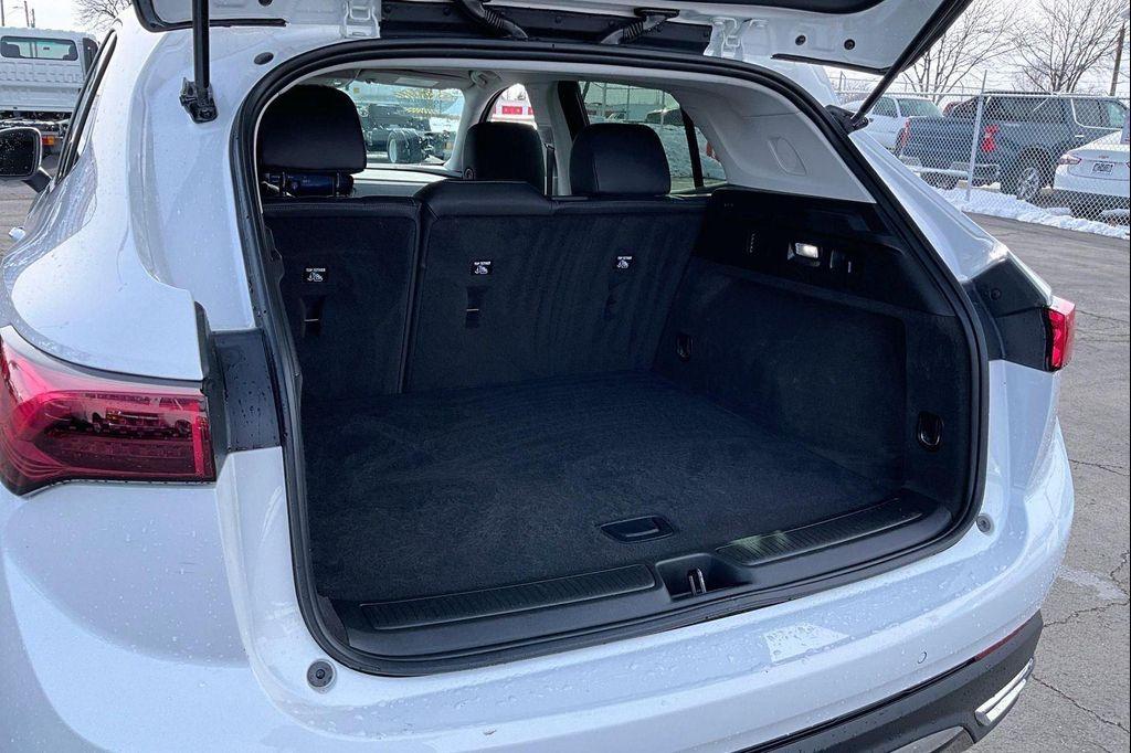 used 2025 Buick Envision car, priced at $24,917