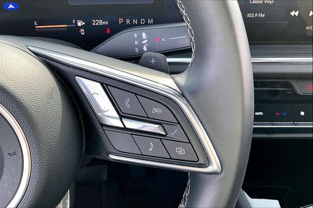 used 2025 Buick Envision car, priced at $24,917