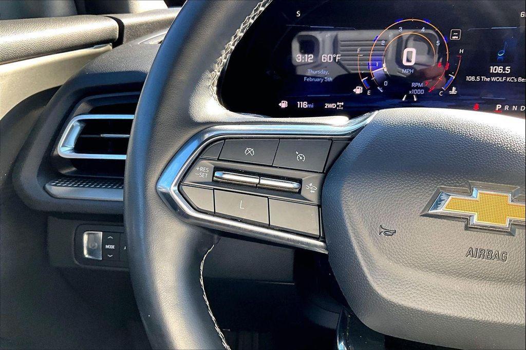 used 2024 Chevrolet Traverse car, priced at $34,206