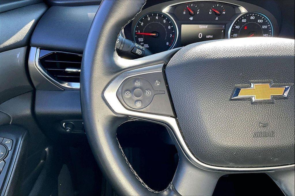 used 2023 Chevrolet Traverse car, priced at $29,483