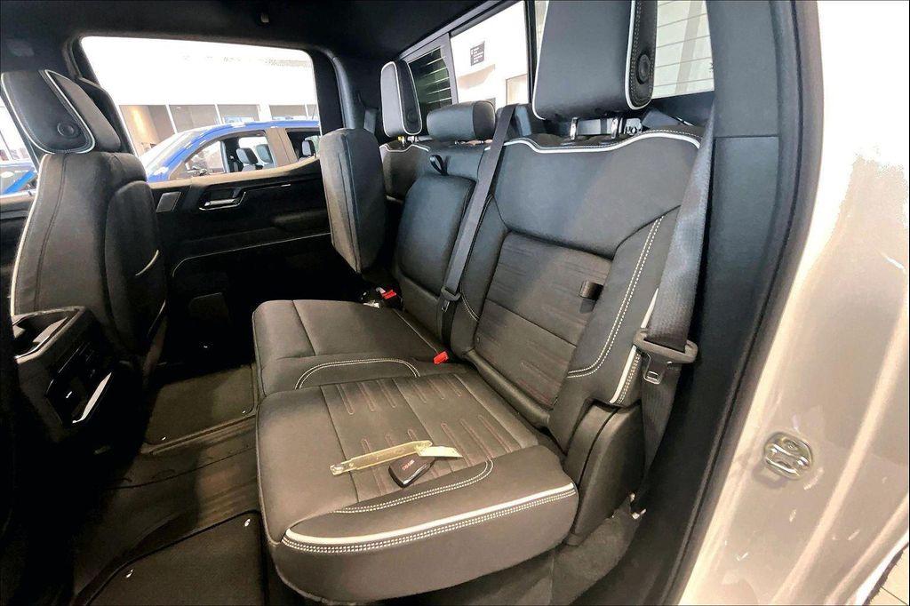 new 2026 GMC Sierra 1500 car, priced at $84,290