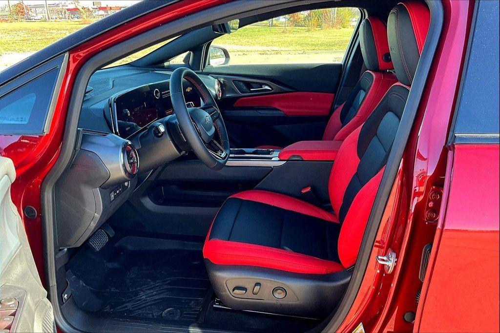 new 2026 Chevrolet Equinox EV car, priced at $43,945