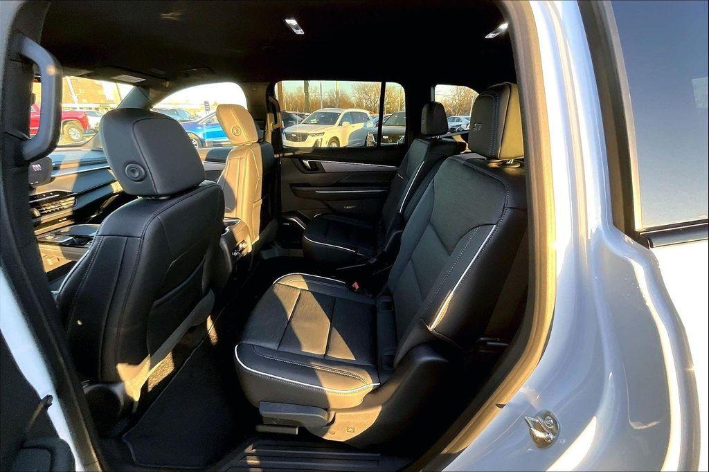 new 2026 Buick Enclave car, priced at $49,100