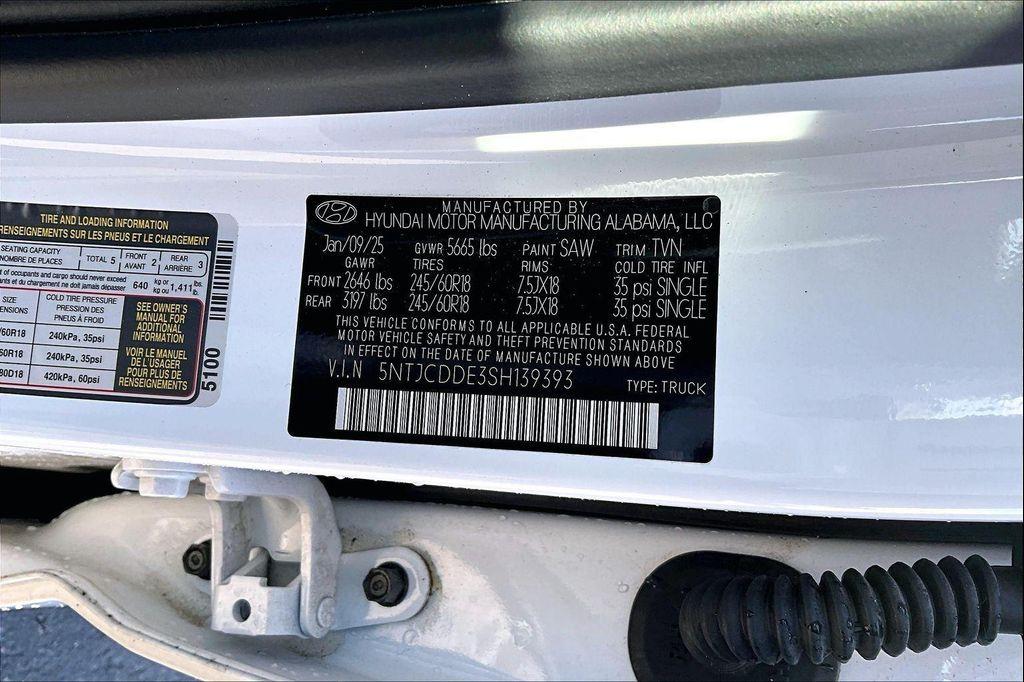 used 2025 Hyundai SANTA CRUZ car, priced at $28,350