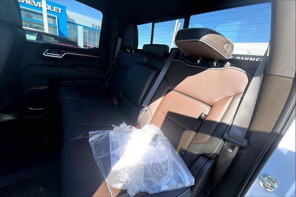 new 2026 GMC Sierra 1500 car, priced at $79,325