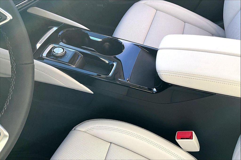 new 2026 Buick Envision car, priced at $52,245