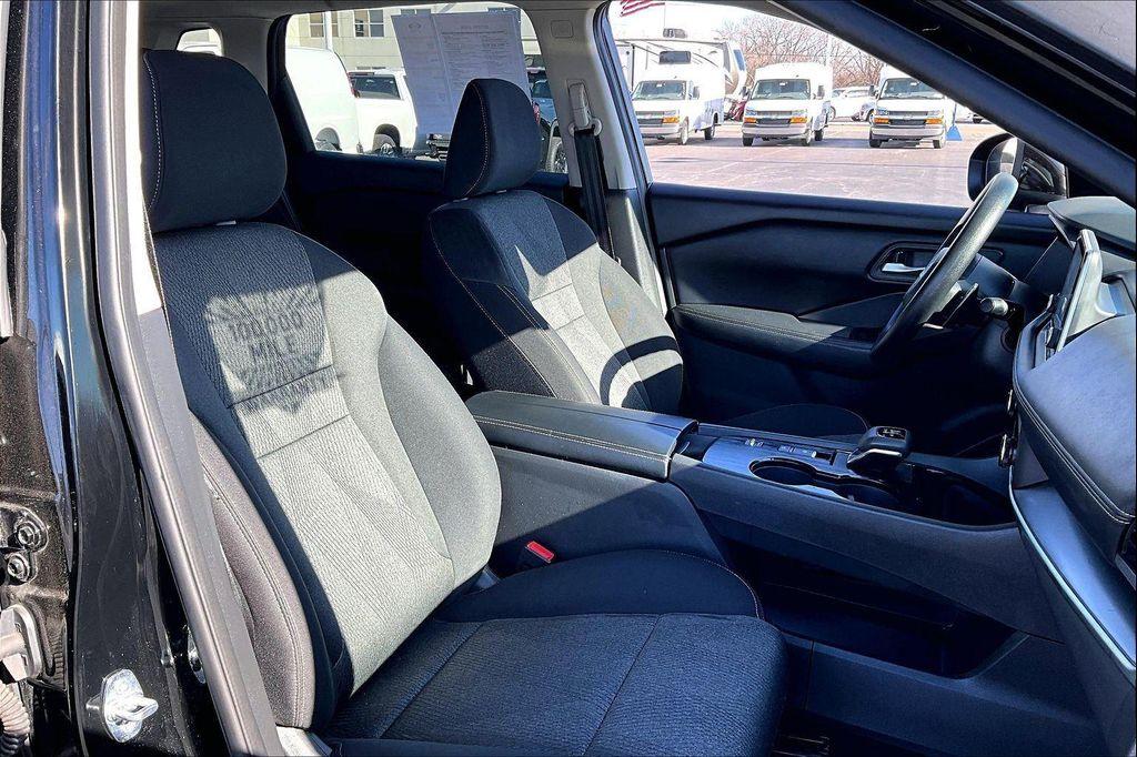 used 2024 Nissan Rogue car, priced at $22,248