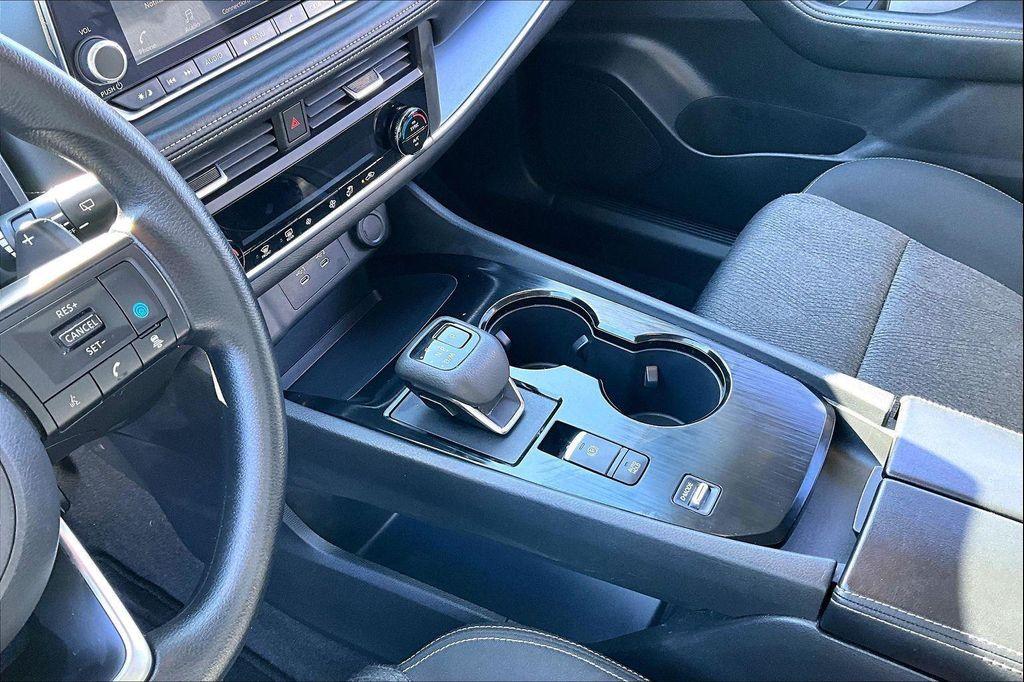 used 2024 Nissan Rogue car, priced at $22,248