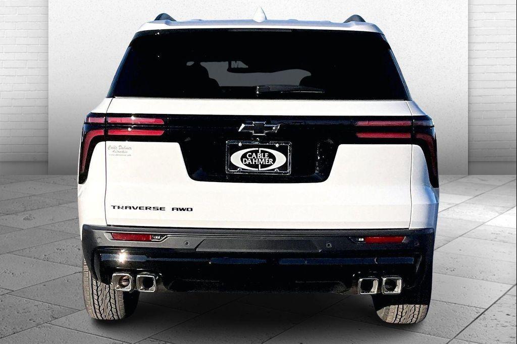 new 2026 Chevrolet Traverse car, priced at $49,755