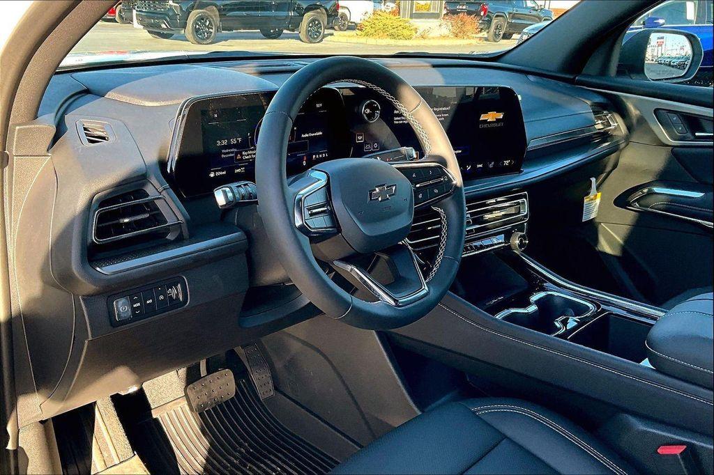 new 2026 Chevrolet Traverse car, priced at $49,755