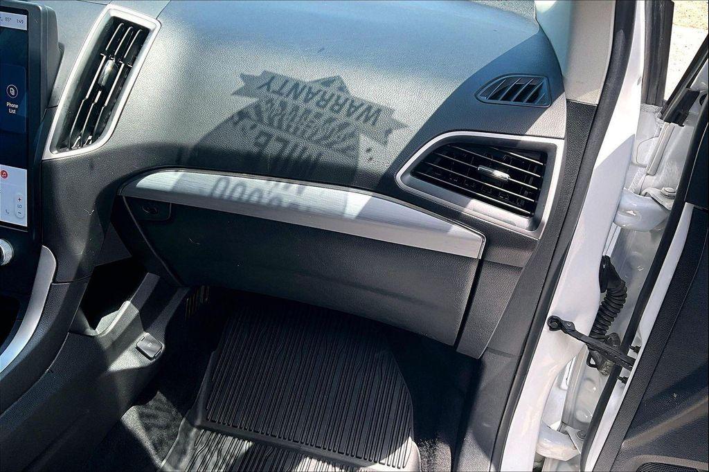 used 2022 Ford Edge car, priced at $22,497