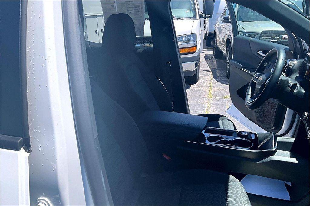 used 2026 Chevrolet Equinox car, priced at $27,438