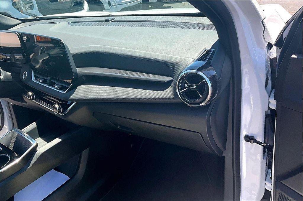 used 2026 Chevrolet Equinox car, priced at $27,438