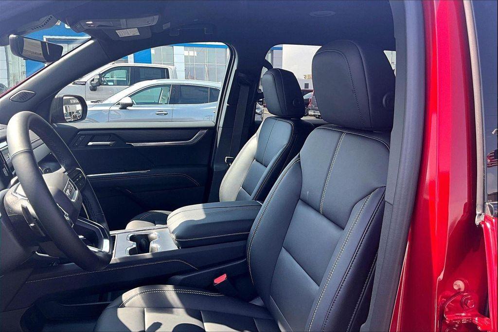 new 2026 GMC Acadia car, priced at $55,545