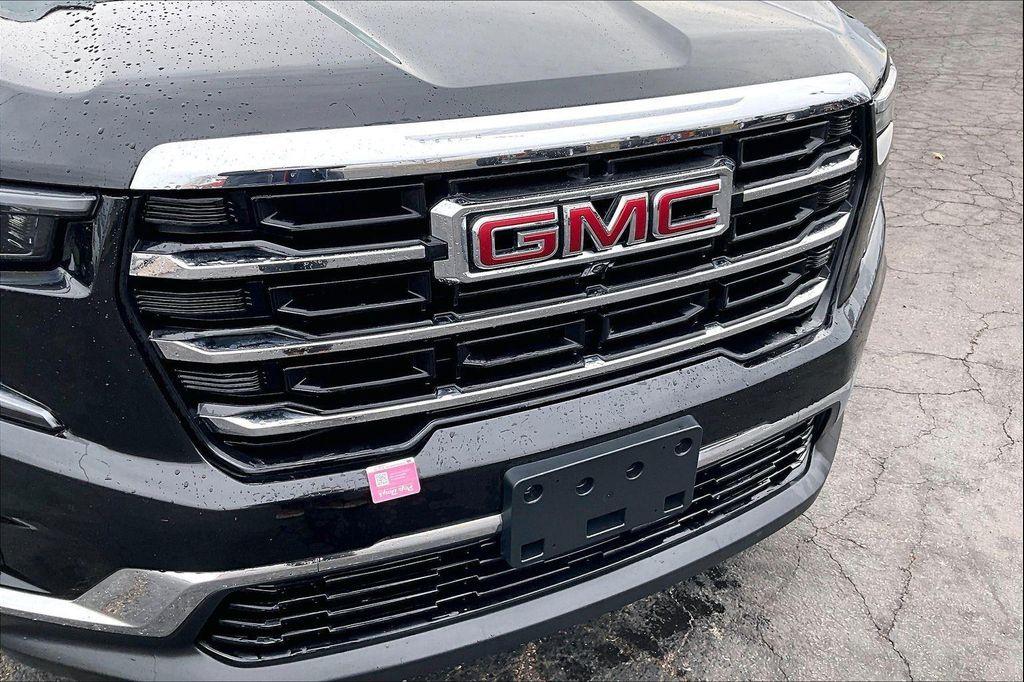 used 2024 GMC Acadia car, priced at $32,457
