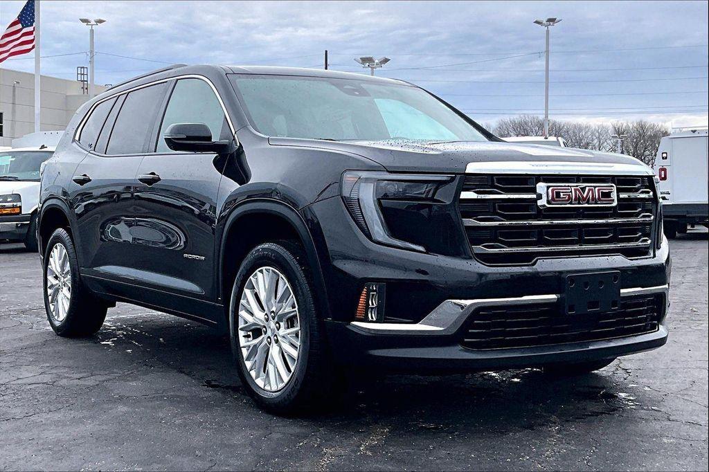used 2024 GMC Acadia car, priced at $32,457