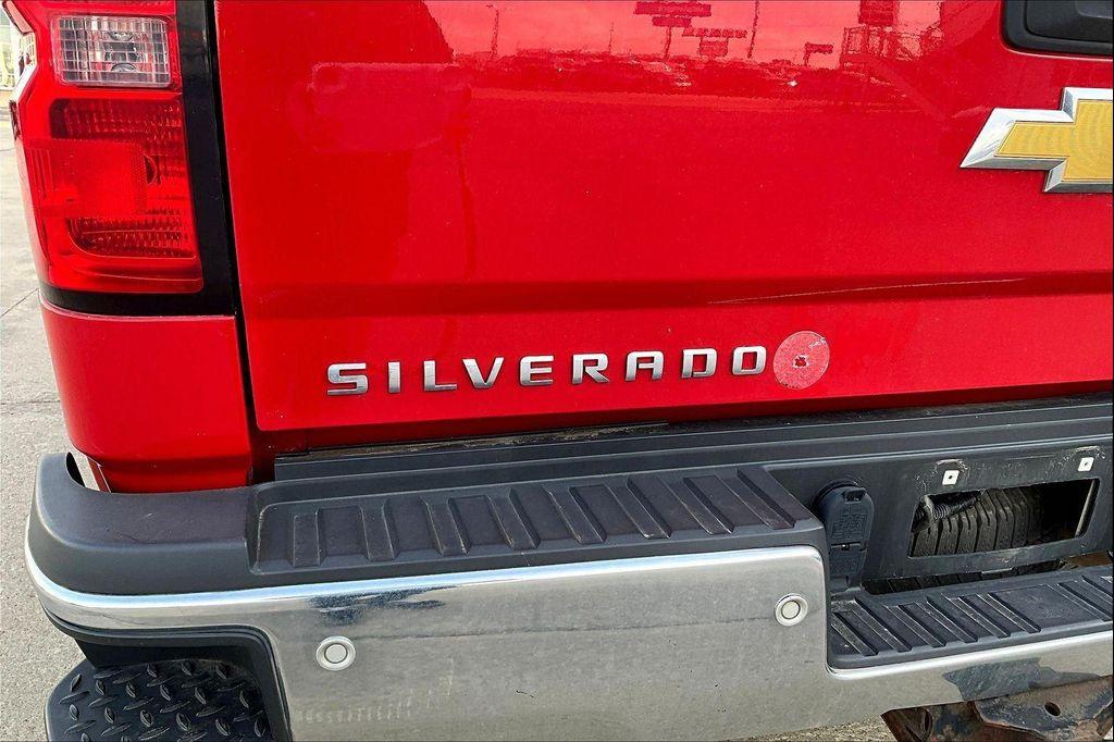 used 2015 Chevrolet Silverado 2500 car, priced at $21,234