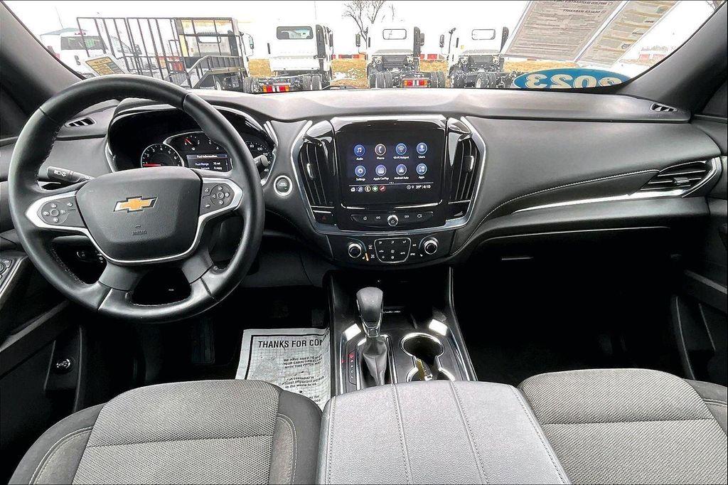 used 2023 Chevrolet Traverse car, priced at $26,997