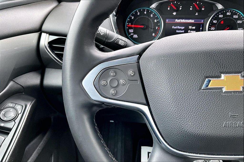 used 2023 Chevrolet Traverse car, priced at $26,997