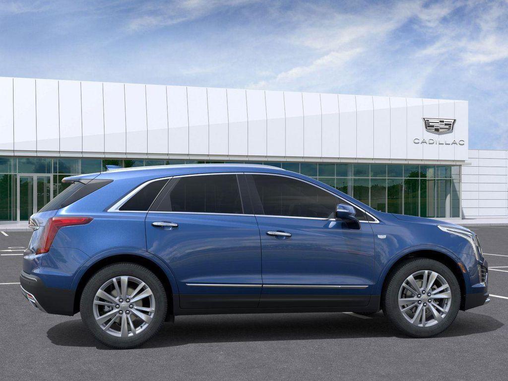 new 2025 Cadillac XT5 car, priced at $52,715