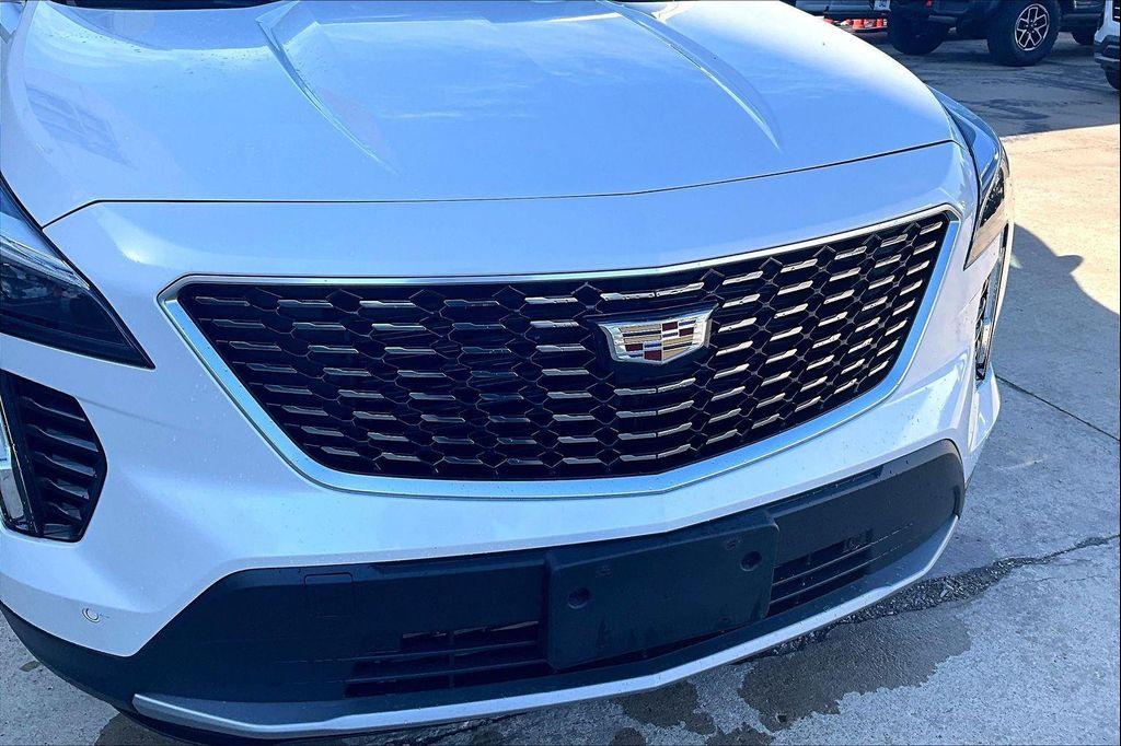 used 2020 Cadillac XT4 car, priced at $22,685