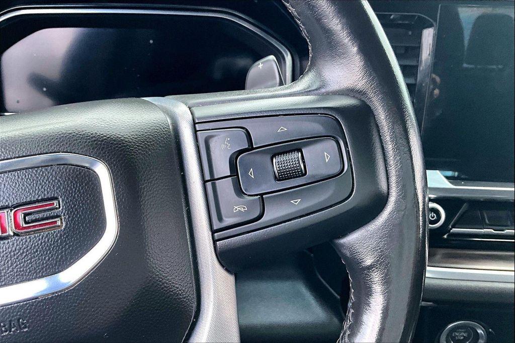 used 2022 GMC Sierra 1500 car, priced at $38,686