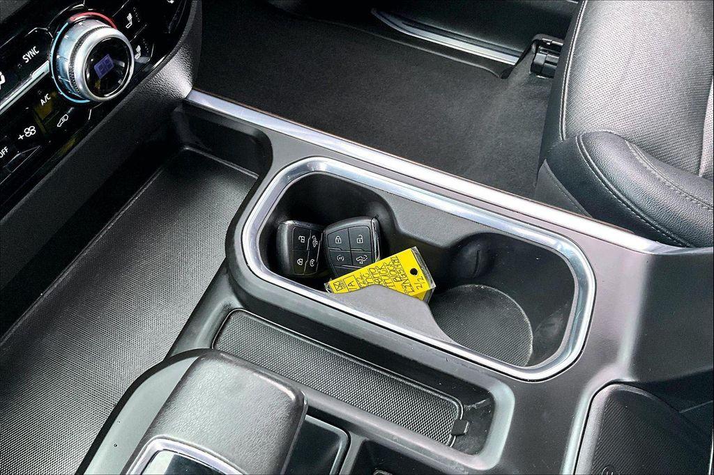 used 2022 GMC Sierra 1500 car, priced at $38,686