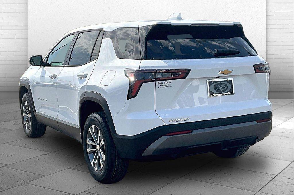 new 2026 Chevrolet Equinox car, priced at $30,795