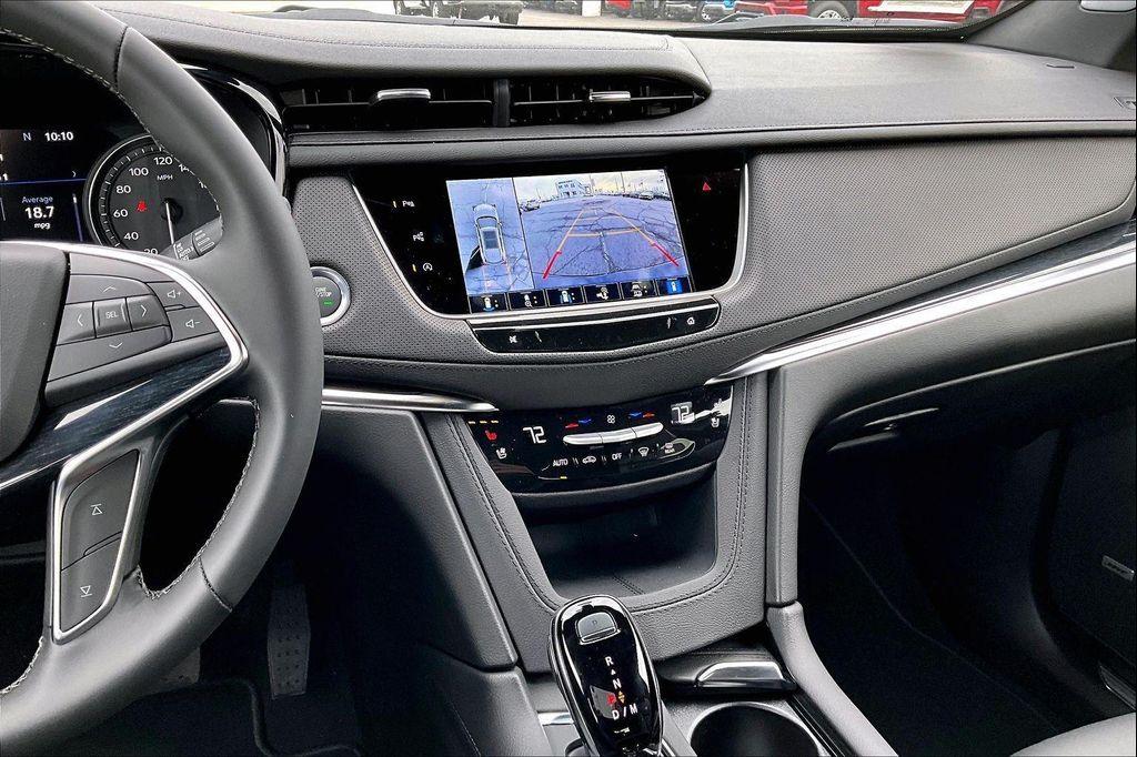 new 2026 Cadillac XT5 car, priced at $61,095