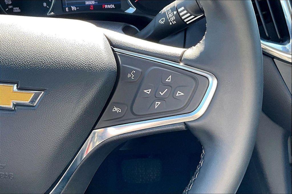 used 2024 Chevrolet Equinox car, priced at $22,386