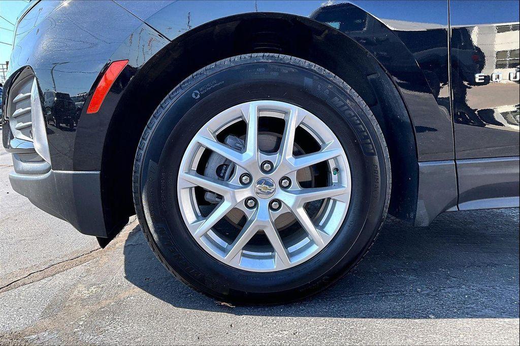 used 2024 Chevrolet Equinox car, priced at $22,386