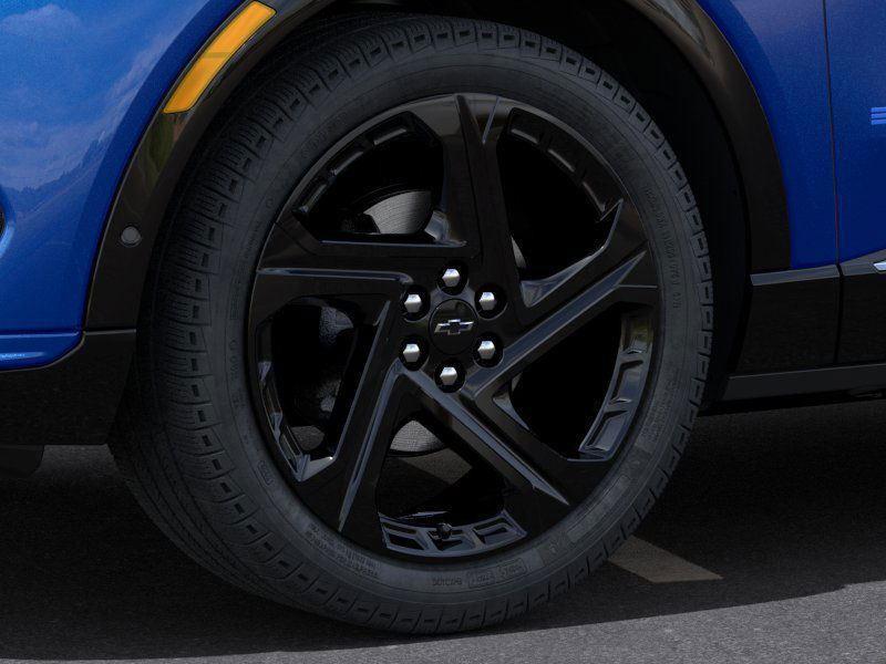 new 2025 Chevrolet Equinox EV car, priced at $37,980