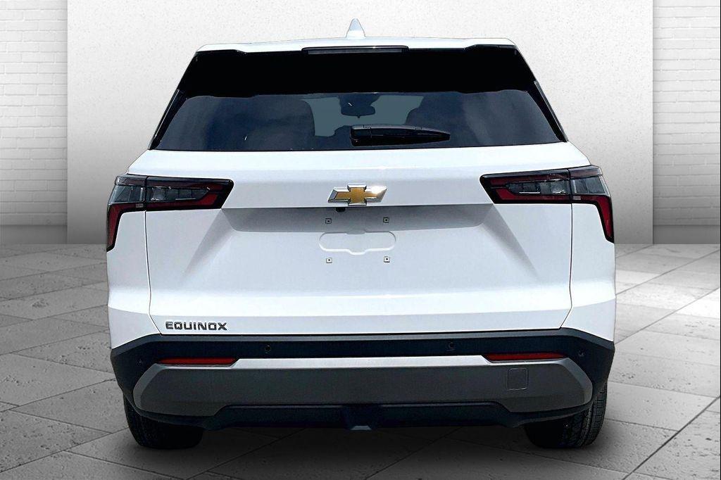 new 2026 Chevrolet Equinox car, priced at $31,494