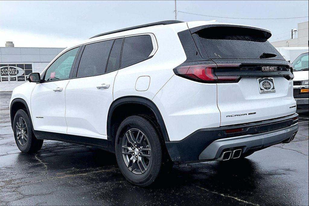 used 2025 GMC Acadia car, priced at $34,847