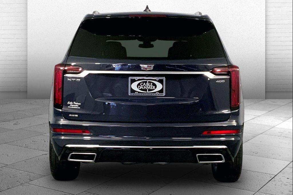 used 2025 Cadillac XT6 car, priced at $45,122