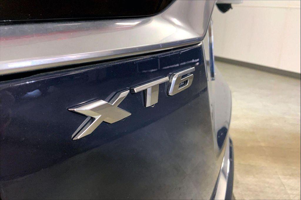 used 2025 Cadillac XT6 car, priced at $45,122