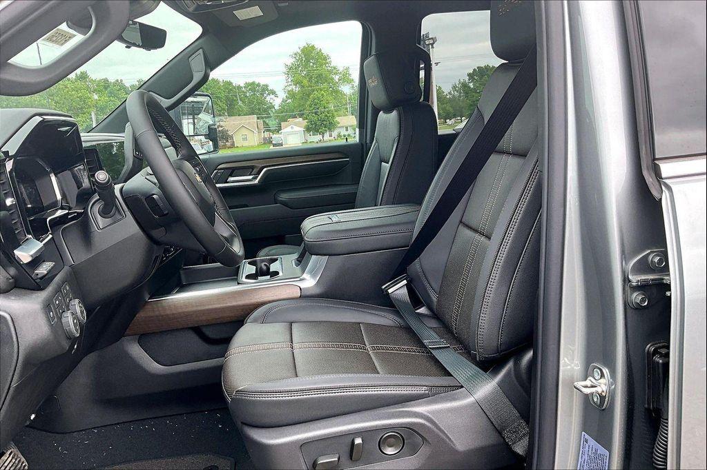 new 2026 Chevrolet Silverado 2500 car, priced at $80,590